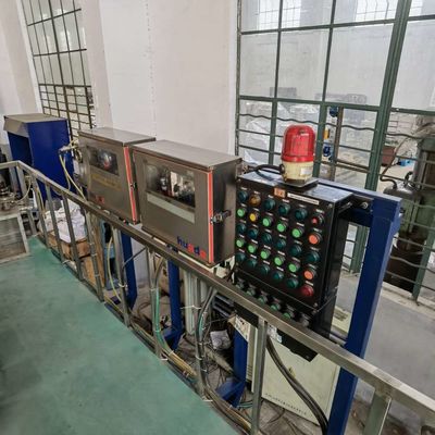 De modelvertical batch operate-Verleende Naverkoopdienst centrifugeert Bodemlossing met zak-Trekt voor de Voedselindustrie