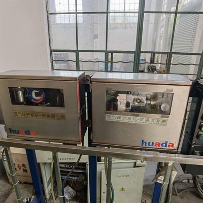 Trekkend het Roestvrije staalchemisch product van de Actiefilter centrifugeer Machine met de Lossing van de Schraperbodem