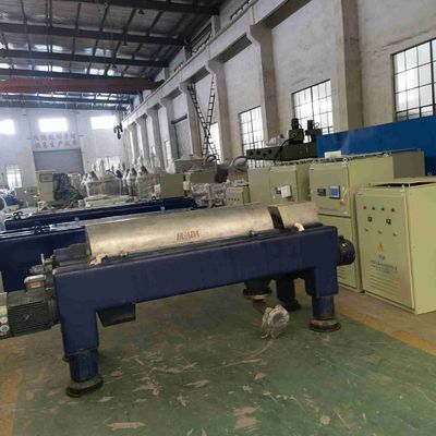 LW de automatische PLC Controle de Horizontale Plantaardige olie die van de 1 Jaargarantie Karaf scheiden centrifugeert