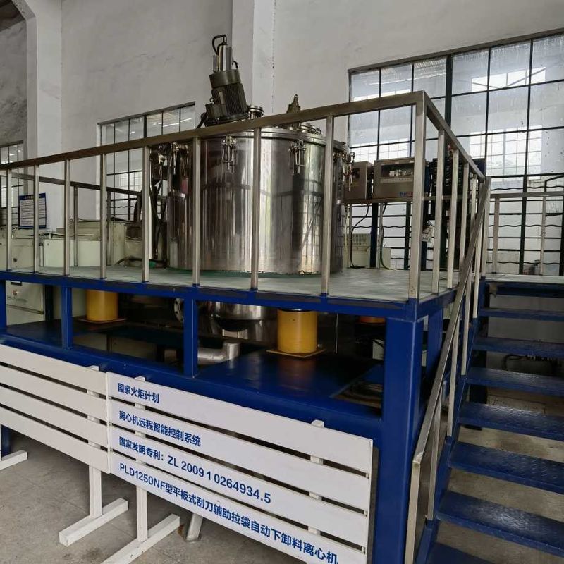 De modelvertical batch operate-Verleende Naverkoopdienst centrifugeert Bodemlossing met zak-Trekt voor de Voedselindustrie